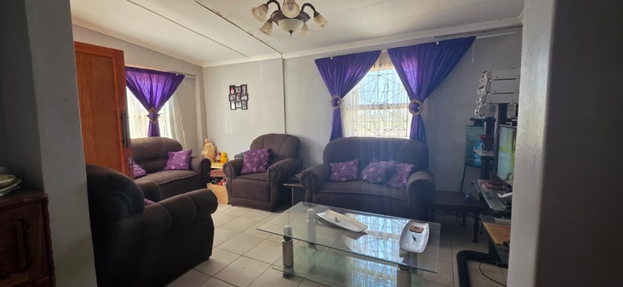 2 Bedroom Property for Sale in Rosedale Northern Cape